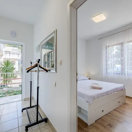 Lejlighed Beachfront Drazen With Patio & Parking *